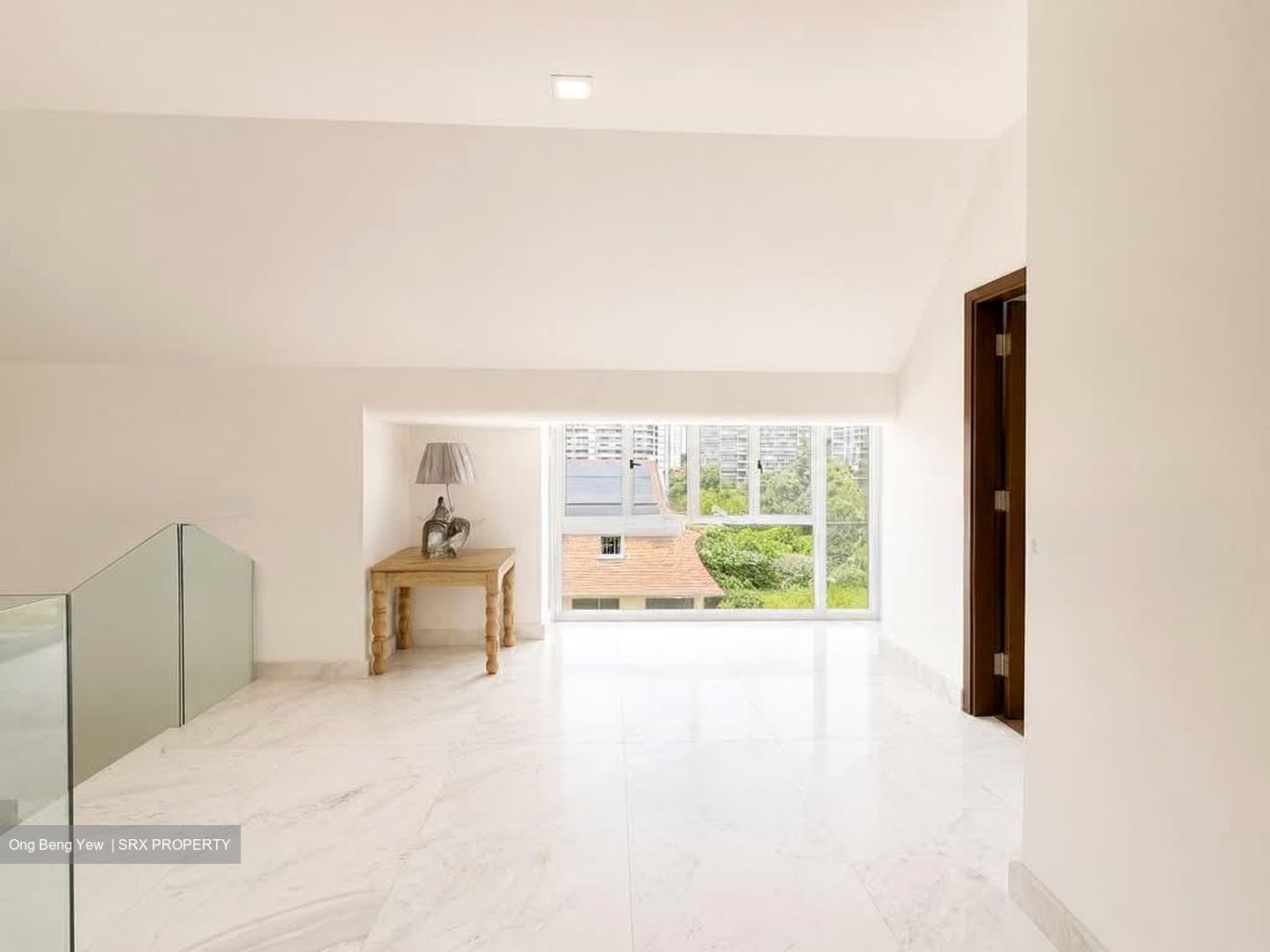 Charlton Park (D19), Semi-Detached #586140451
